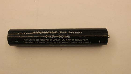 نيمه 3.6V C4000mAh بطارية قابلة للشحن مصباح يدوي للتخييم فانوس