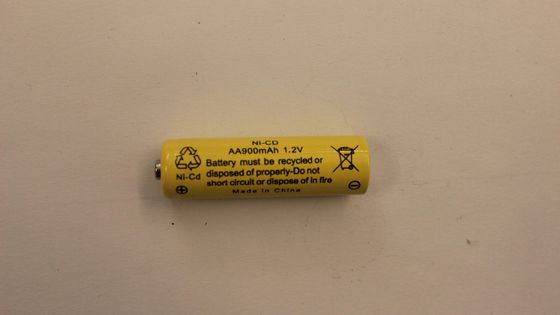 AA 1.2V 900mAh بطارية مصباح يدوي قابلة لإعادة الشحن NiCD بطارية الشعلة القابلة لإعادة الشحن